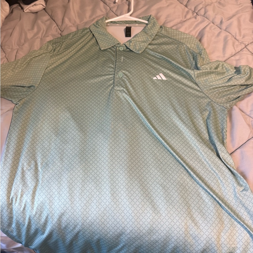 5 like new golf polo shirts - Picture 5 of 5